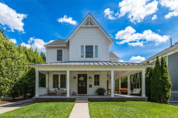 911 S Bates Street, Birmingham, MI 48009