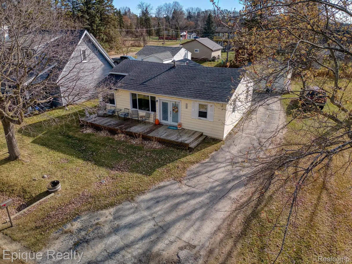 7520 Sunset Boulevard, Lexington, MI 48450 - Image #1