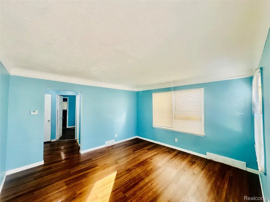 13995 Young Street, Detroit, MI 48205 - Image #3