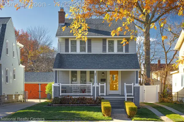 1110 Longfellow Avenue, RoyalOak, MI 48067