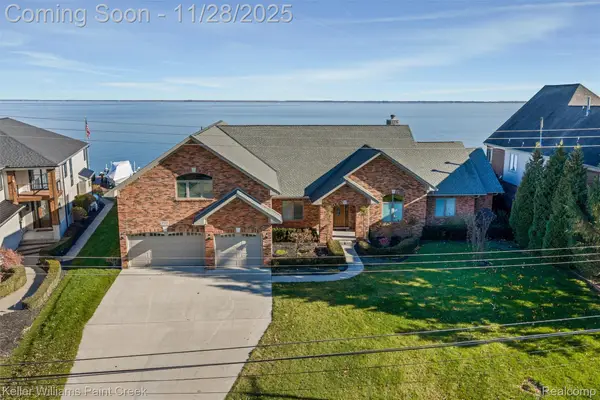 37580 Lakeshore Drive, HarrisonTownship, MI 48045