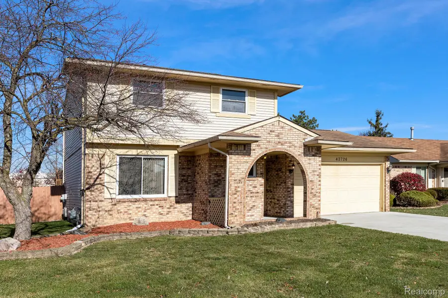 43726 Stuart Drive, Canton, MI 48187 - Image #2