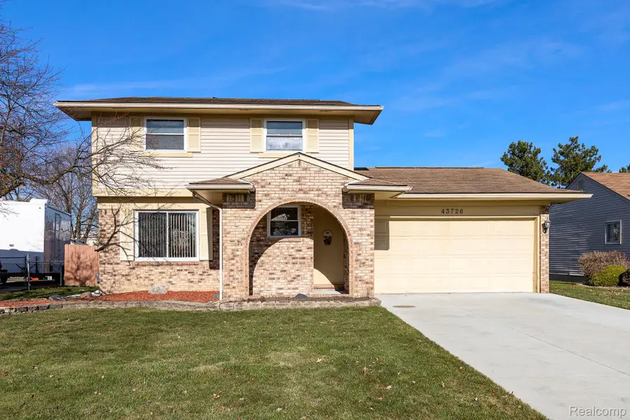 43726 Stuart Drive, Canton, MI 48187 - Image #3