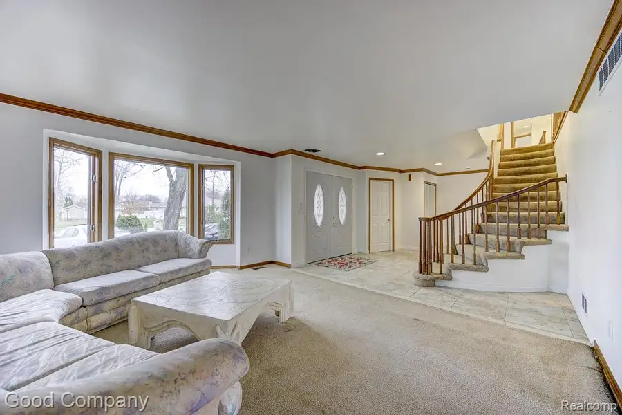 38092 Westchester Road, Sterling Heights, MI 48310 - Image #2