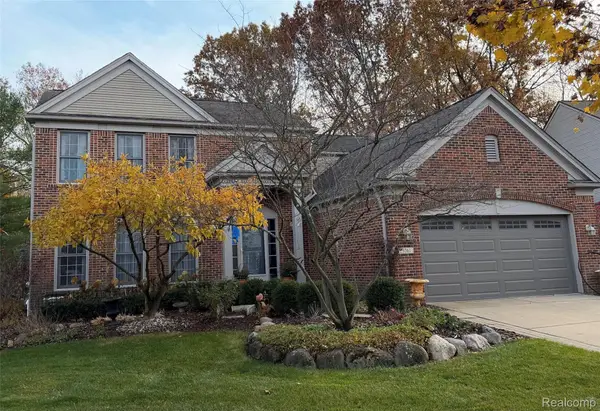 3761 Acadia Drive, LakeOrion, MI 48360