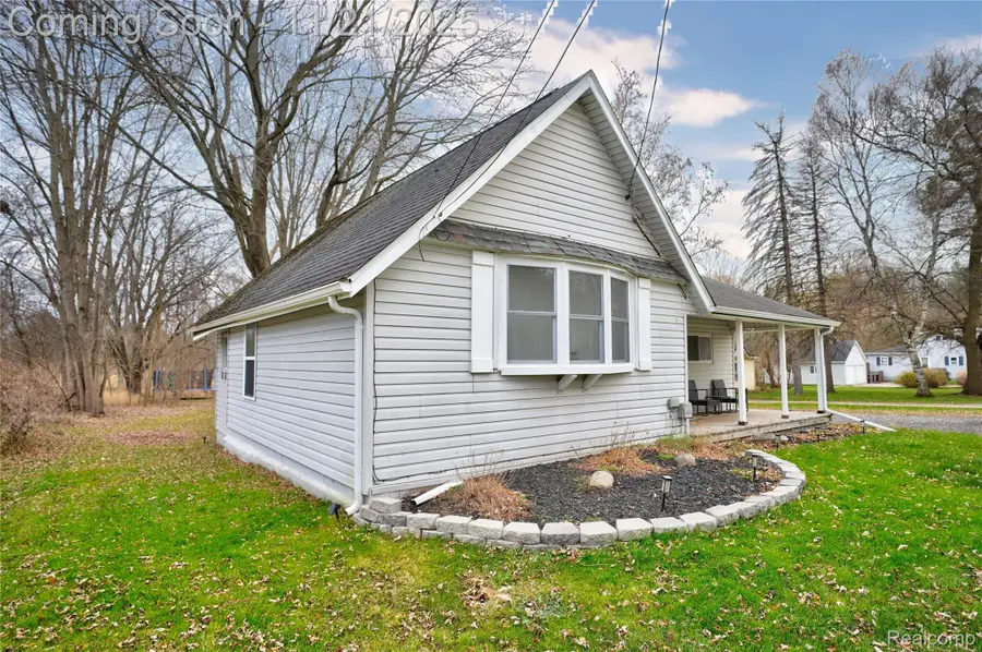 536 N Blacks Corners Road, Imlay City, MI 48444 - Image #2