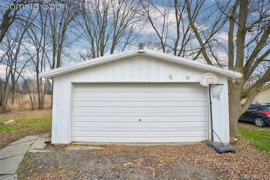 536 N Blacks Corners Road, Imlay City, MI 48444 - Image #3