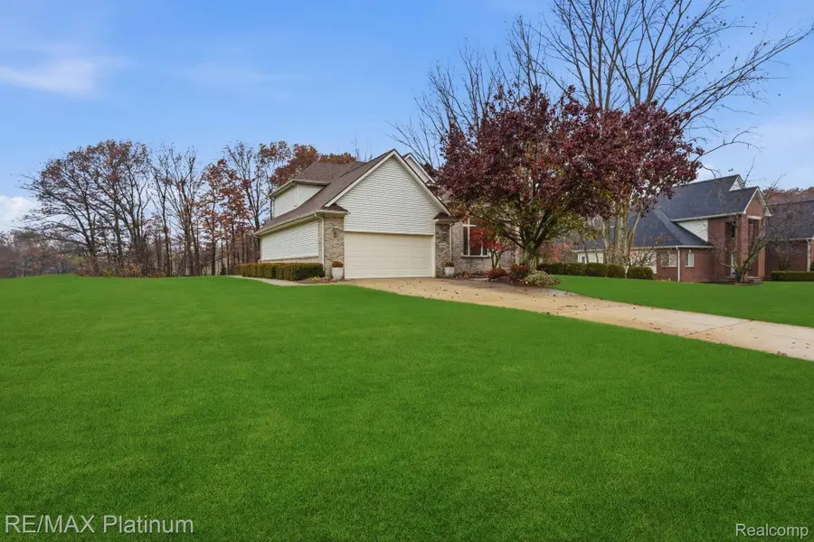 4428 Sundance Circle, Howell, MI 48843 - Image #3