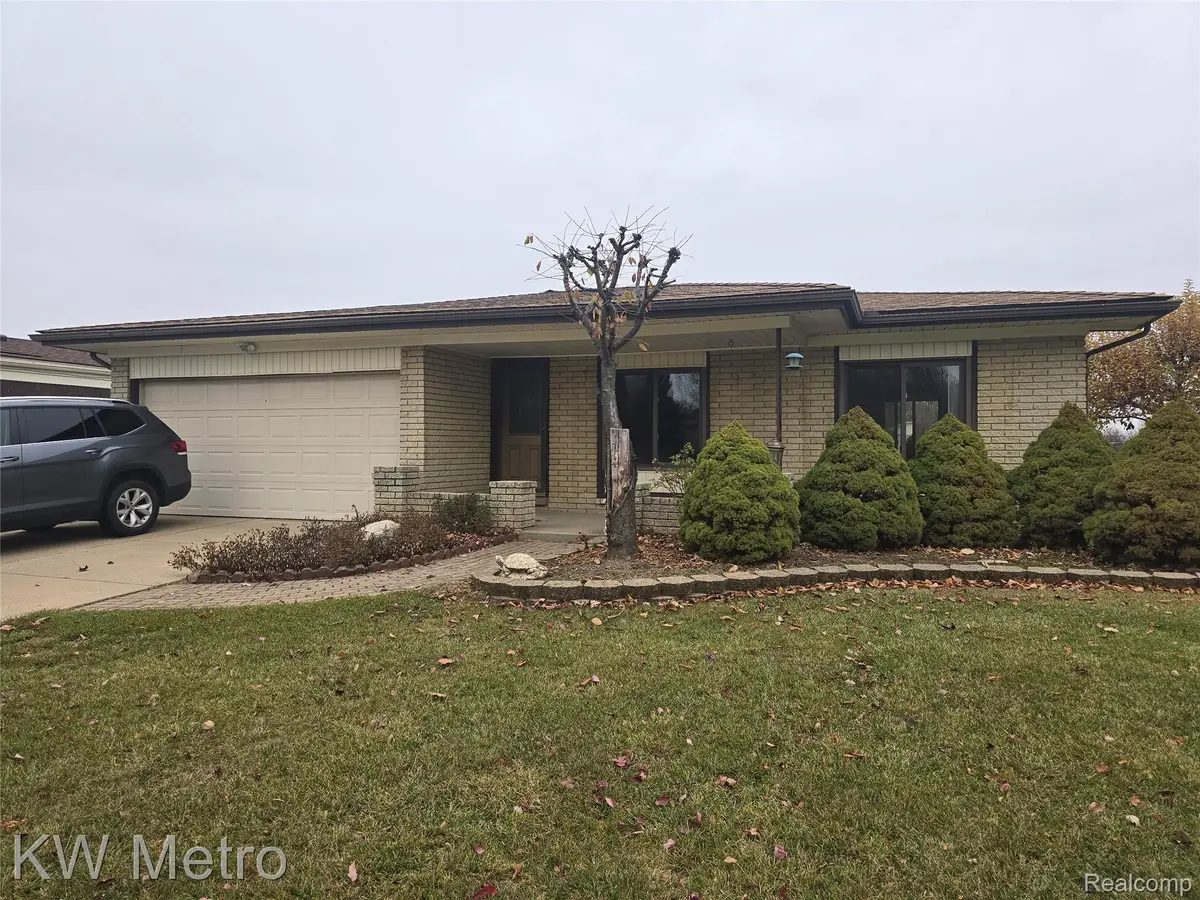 14041 Brougham Drive, Sterling Heights, MI 48312 - Image #1