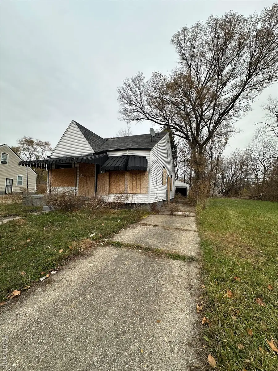 18630 Helen Street, Detroit, MI 48234 - Image #2