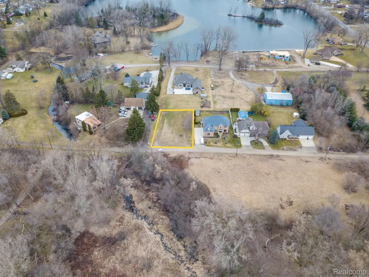 3733 Christie Lane, Shelby Charter Township, MI 48317 - Image #1