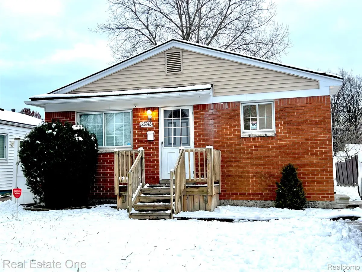 28943 Eton Street, Westland, MI 48186 - Image #1