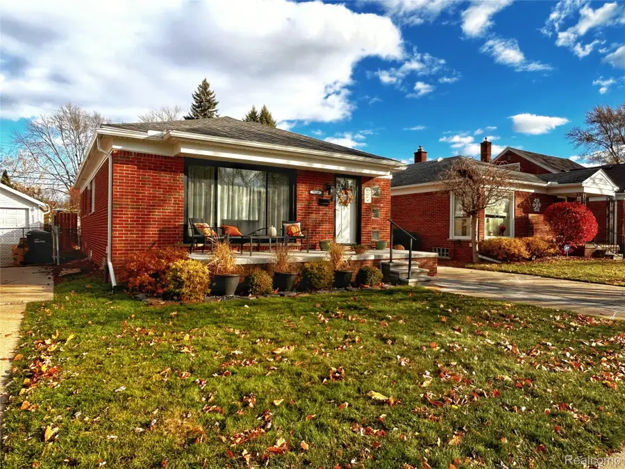 7639 Cortland Avenue, Allen Park, MI 48101 - Image #3