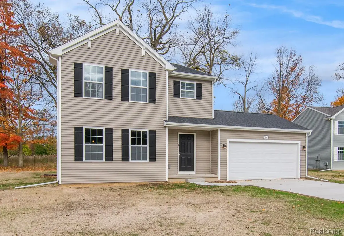 204 Kingsberry Drive, Blissfield, MI 49228 - Image #1