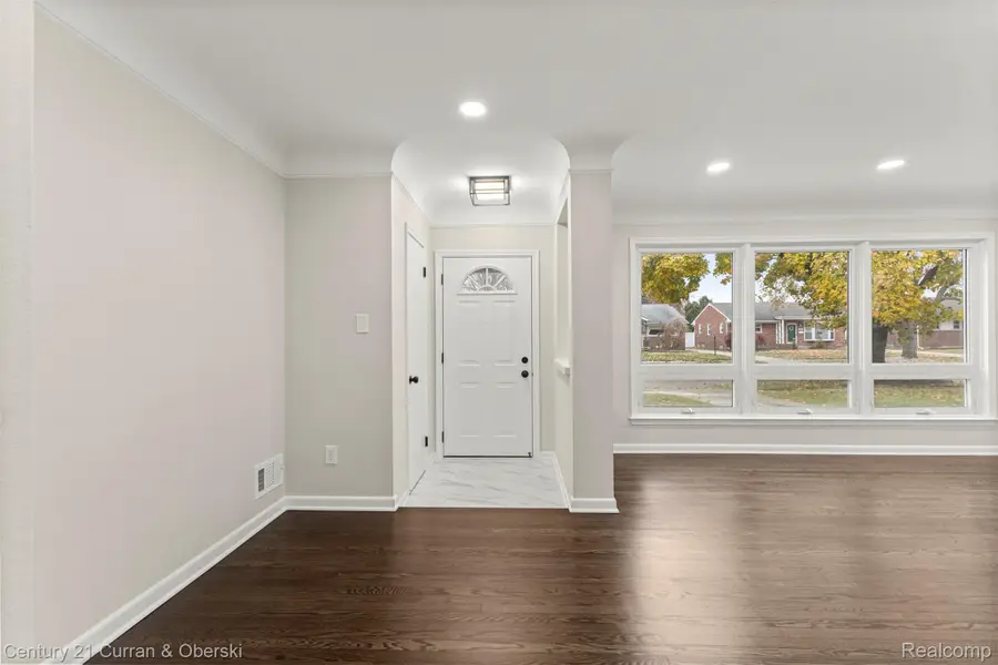 1606 Linden Street, Dearborn, MI 48124 - Image #2