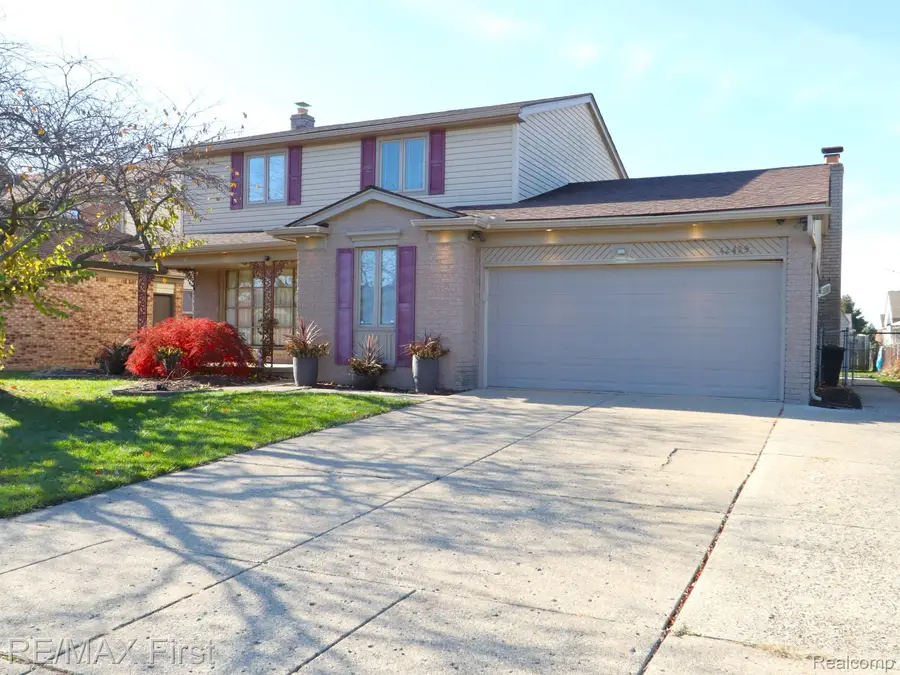 42429 Royal Lane, Clinton Charter Township, MI 48038 - Image #2