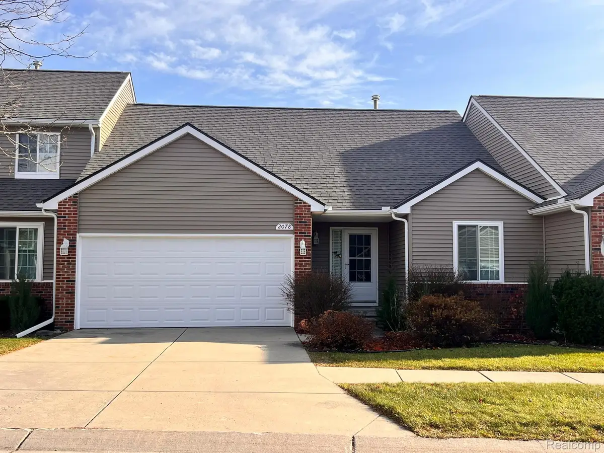 2078 W Ridge Drive #21, Davison, MI 48423 - #1