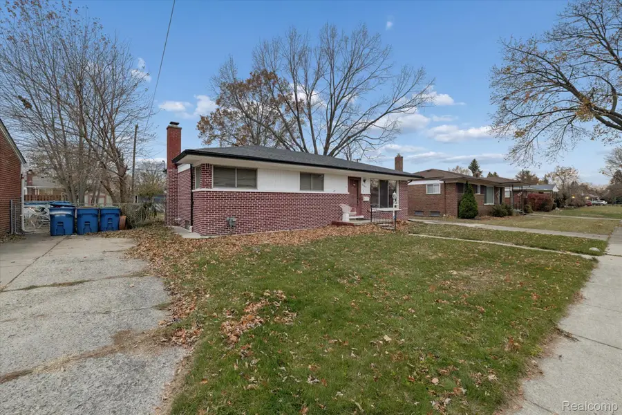 24245 Patricia Avenue, Warren, MI 48091 - Image #2