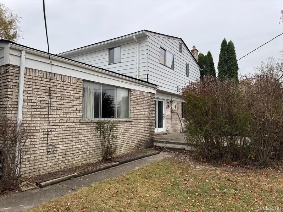 36737 Lanigan Drive, Sterling Heights, MI 48312 - Image #3