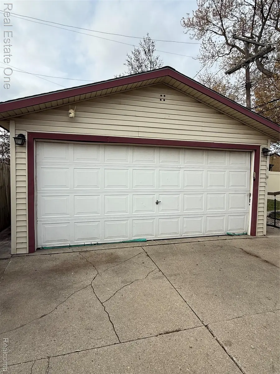 13054 Agnes Street, Southgate, MI 48195 - Image #3