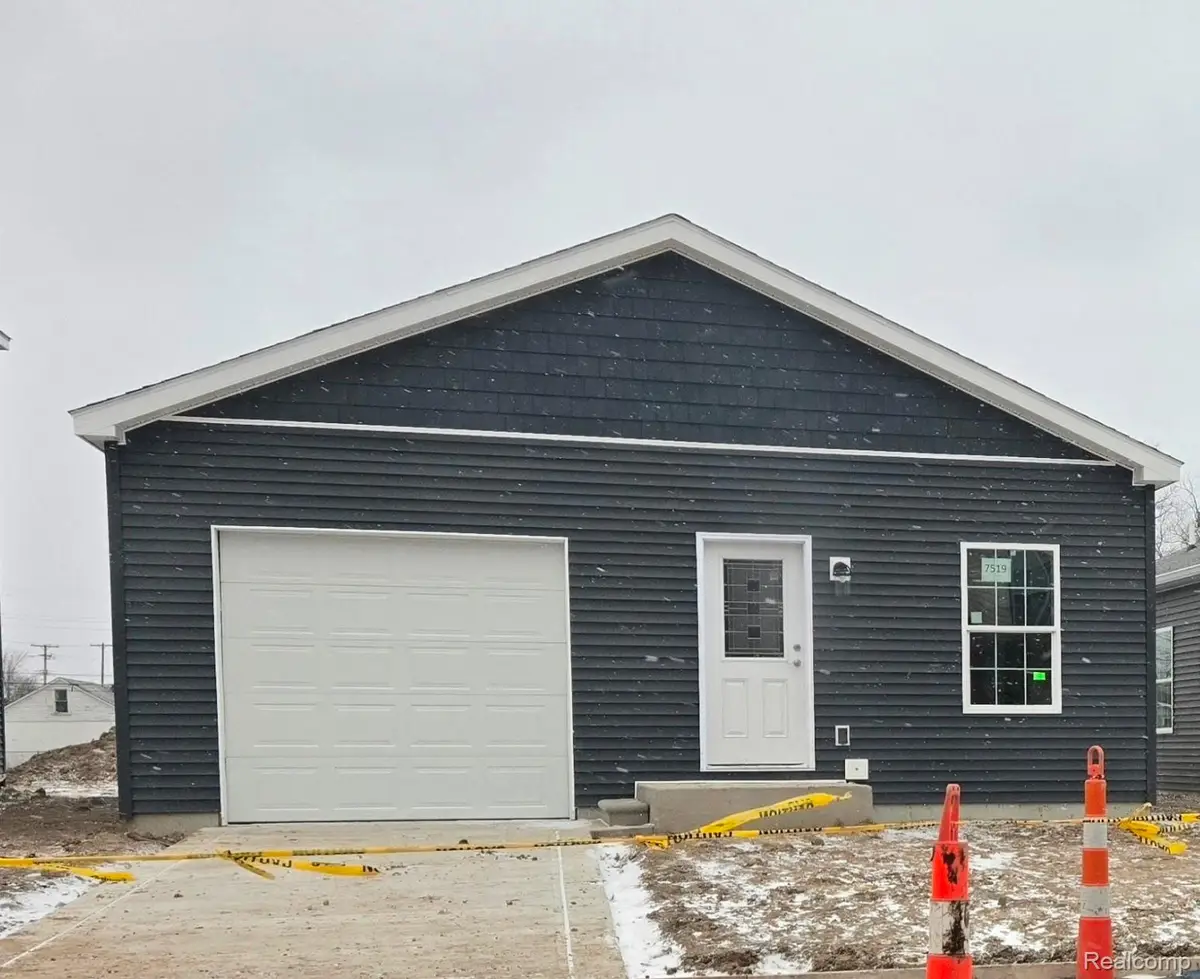 7519 Packard Avenue, Warren, MI 48091 - Image #1