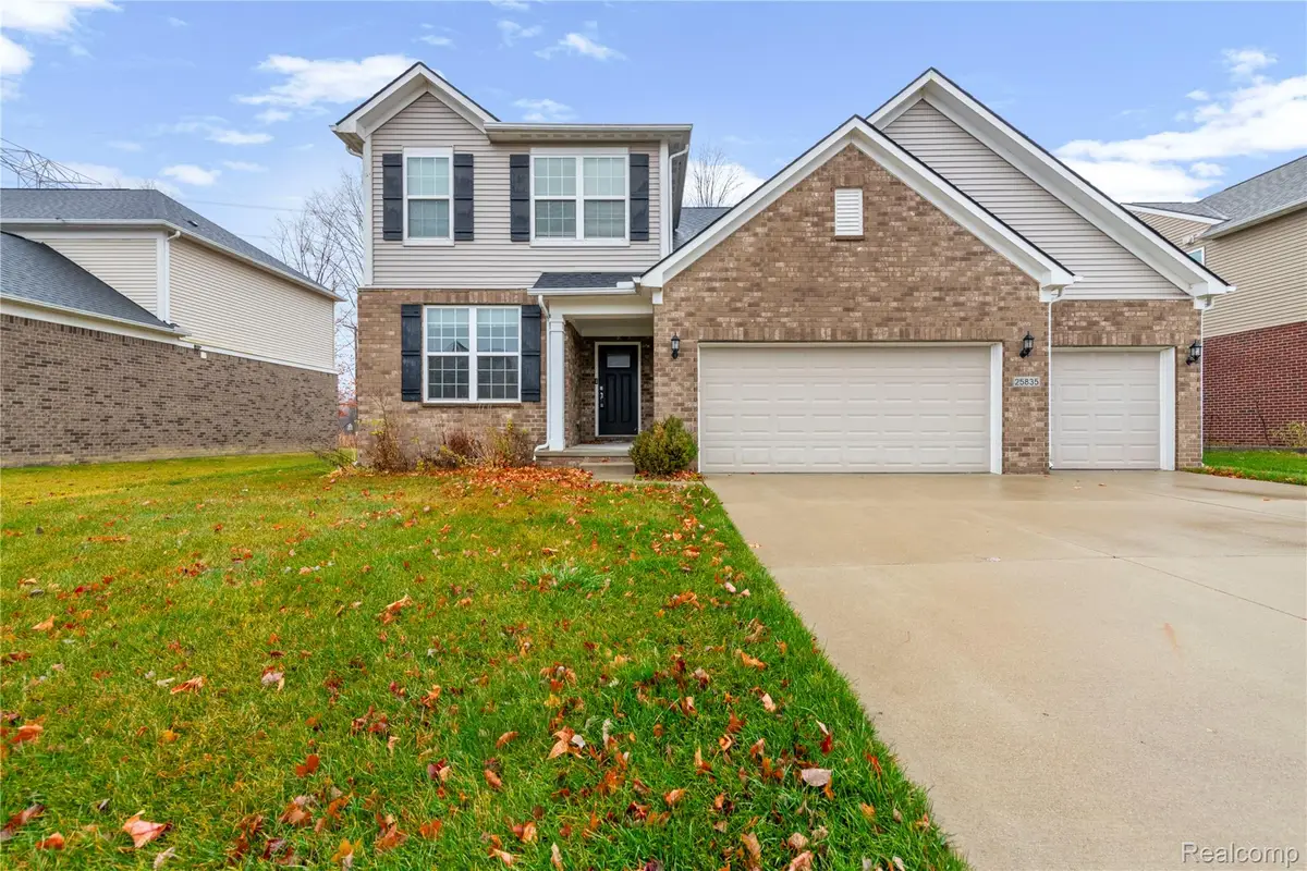 25835 Oberlin Blvd, Novi, MI 48374 - Image #1
