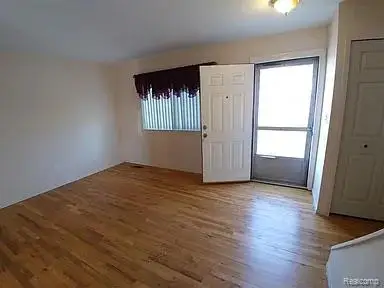 20859 Washington Street, Roseville, MI 48066 - Image #2