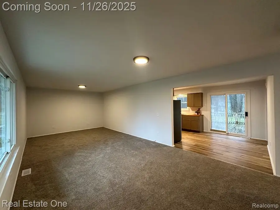 1507 Transue Avenue, Burton, MI 48509 - Image #2