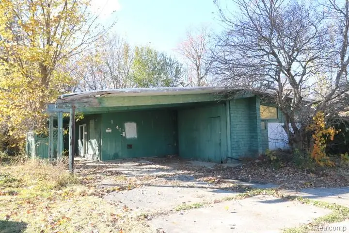 1741 Carmanbrook Parkway, Flint, MI 48507 - Image #1