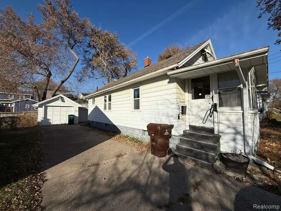 819 Cawood Street, Lansing, MI 48915 - Image #2