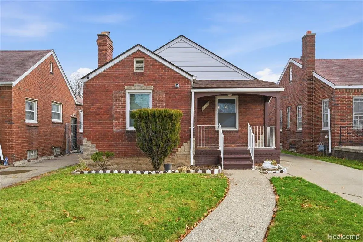 8144 Whitcomb Street, Detroit, MI 48228 - Image #1