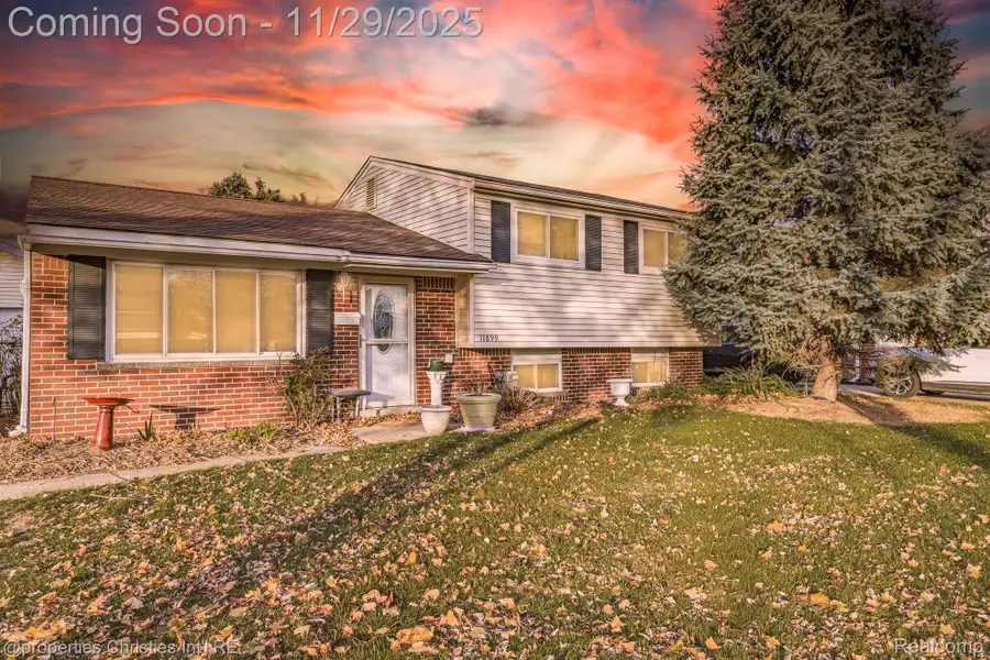 11899 Wheaton Drive, Sterling Heights, MI 48313 - Image #3