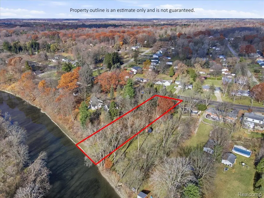 3971 N River Road, Fort Gratiot, MI 48059 - Image #2