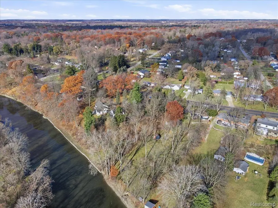 3971 N River Road, Fort Gratiot, MI 48059 - Image #3