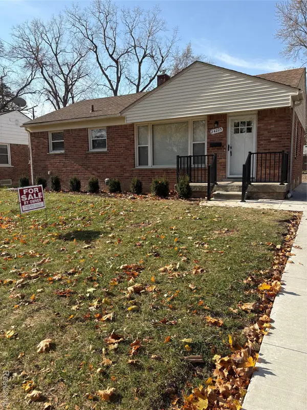 24225 Ridgedale Street, OakPark, MI 48237