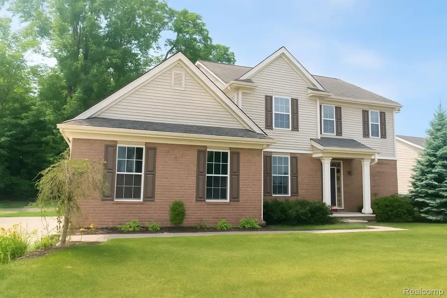 13508 Cobblestone Creek Drive, Belleville, MI 48111 - Image #3