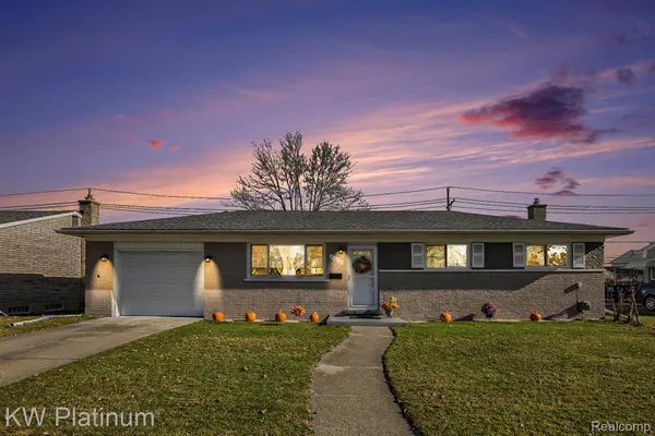 33678 Viceroy Drive, SterlingHeights, MI 48310