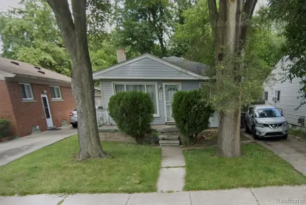 29520 Glenwood Street, Inkster, MI 48141