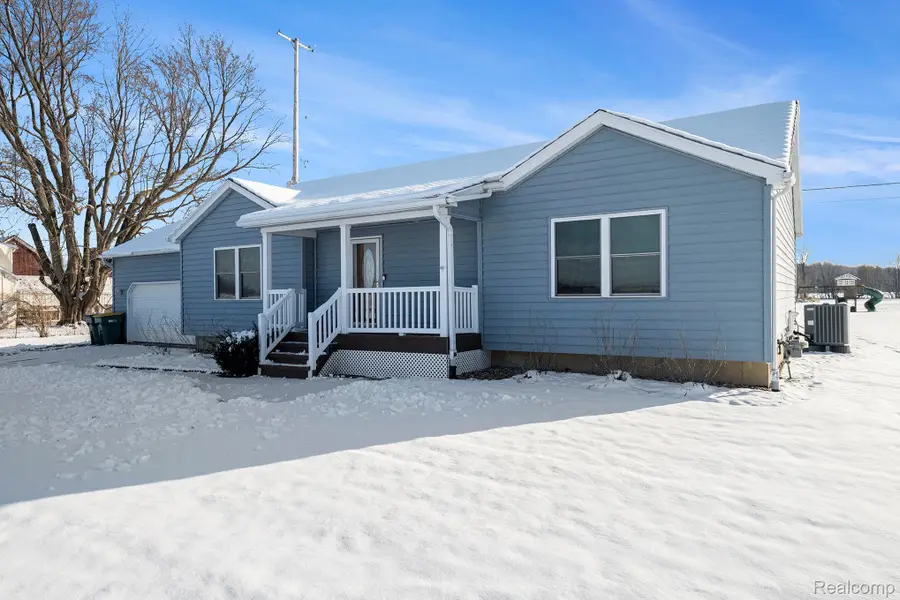 11415 Miller Road, Gaines Township, MI 48473 - Image #3