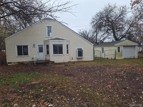 31700 Linden, Fraser, MI 48026