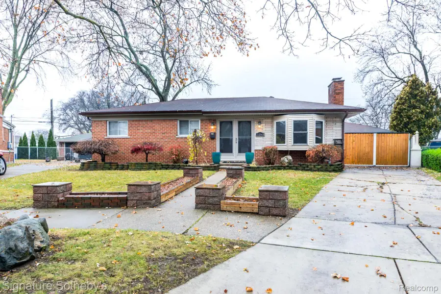 32501 Eiffel Avenue, Warren, MI 48088 - Image #2