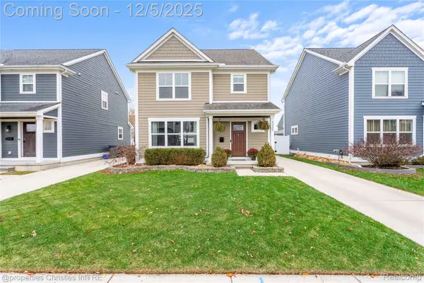 2320 Hamata Street, Ferndale, MI 48220