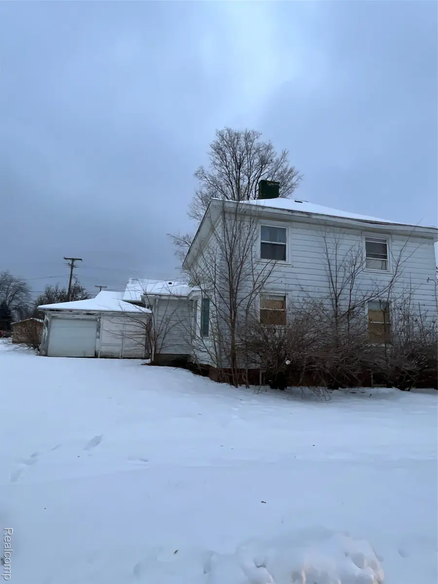 424 W Frank Street, Caro, MI 48723 - Image #3