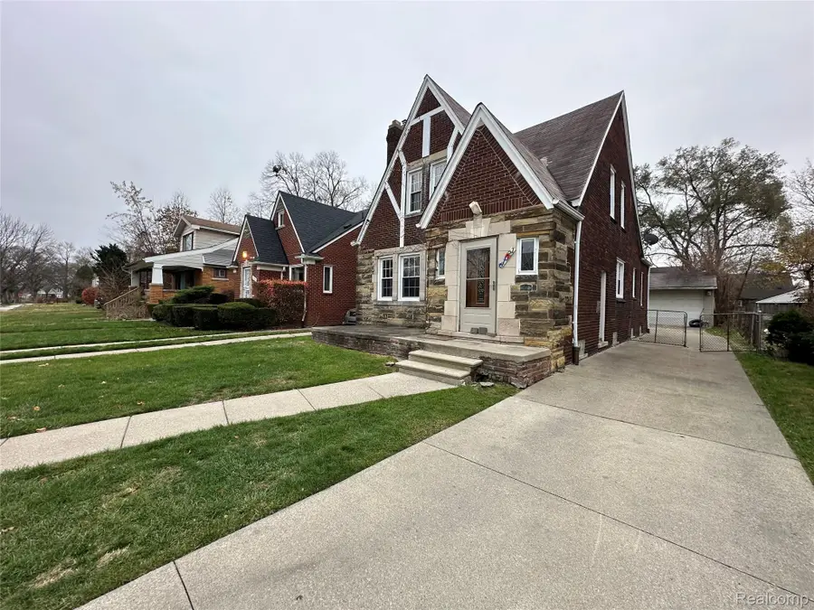 12016 Nashville Street, Detroit, MI 48205 - Image #2