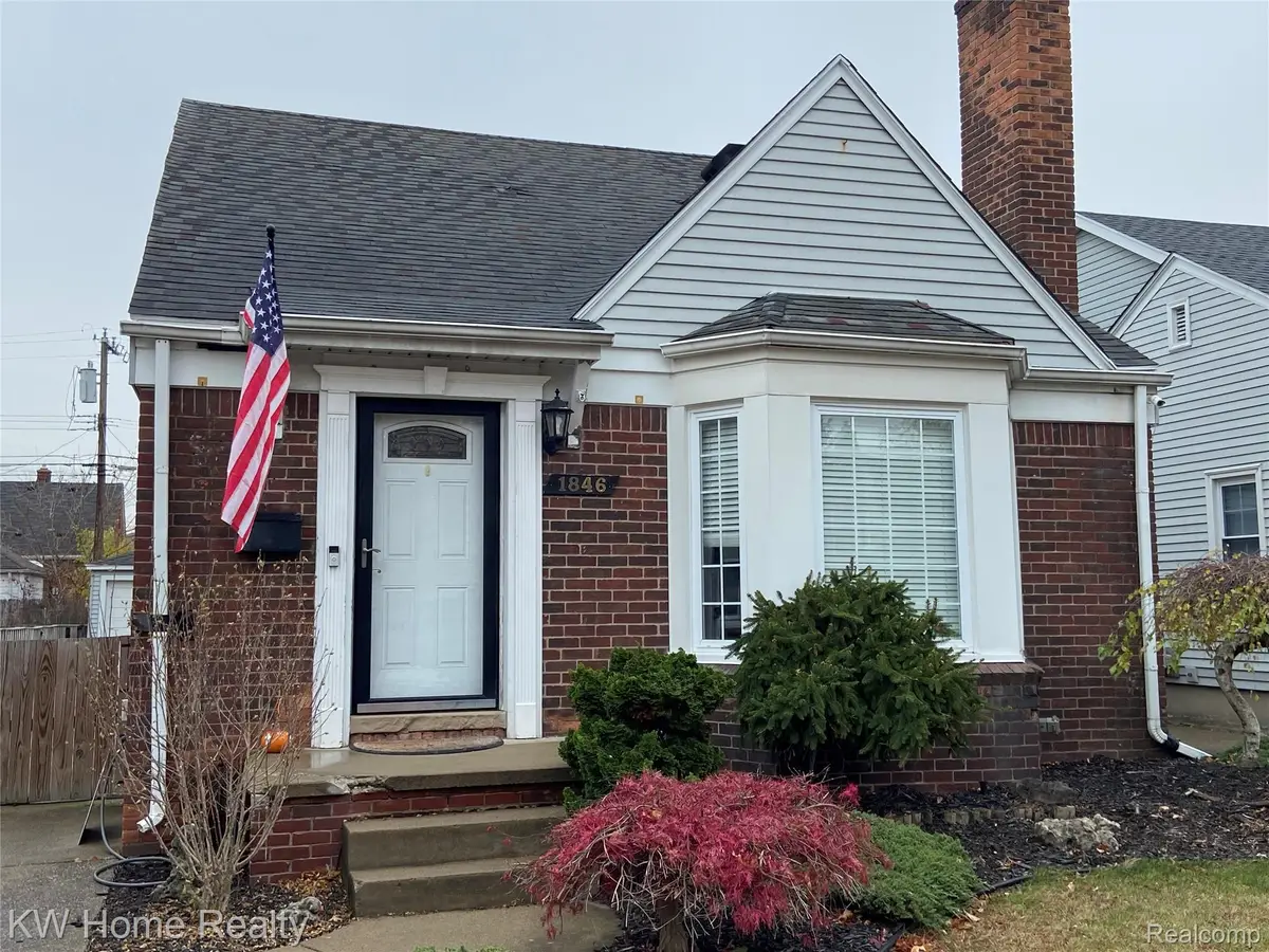 1846 N Elizabeth Street, Dearborn, MI 48128 - Image #1