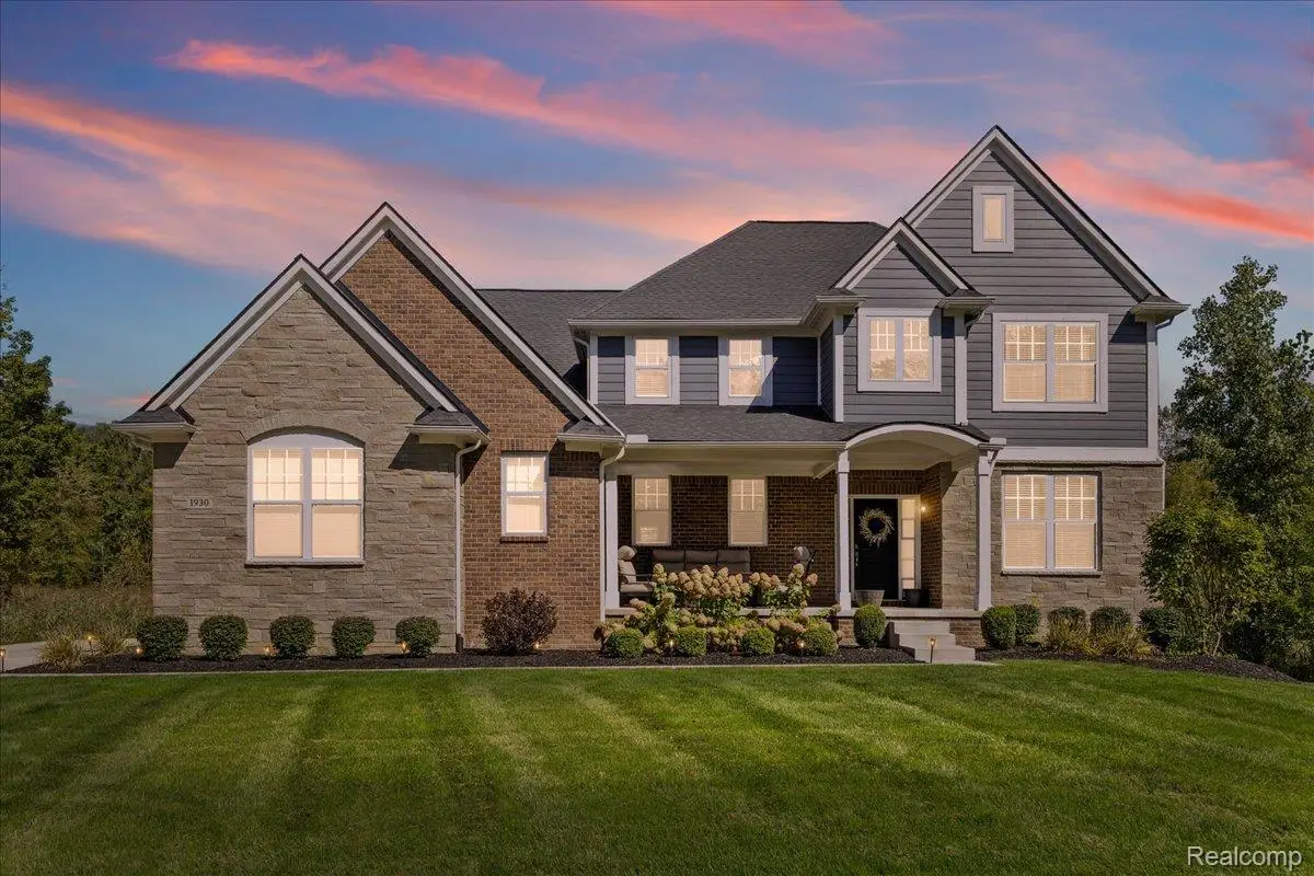 1930 Thorncrest Court, Commerce Township, MI 48382 - Image #1