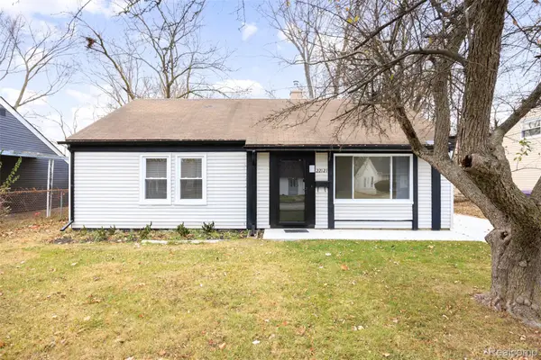 22121 Condon Street, OakPark, MI 48237