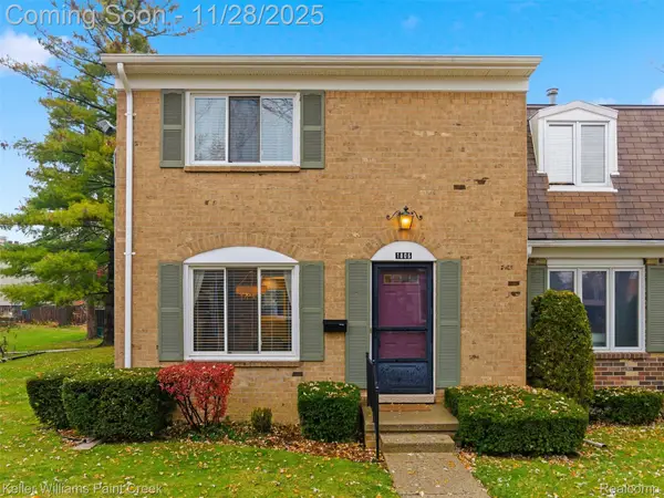 1806 Torquay Avenue, RoyalOak, MI 48073