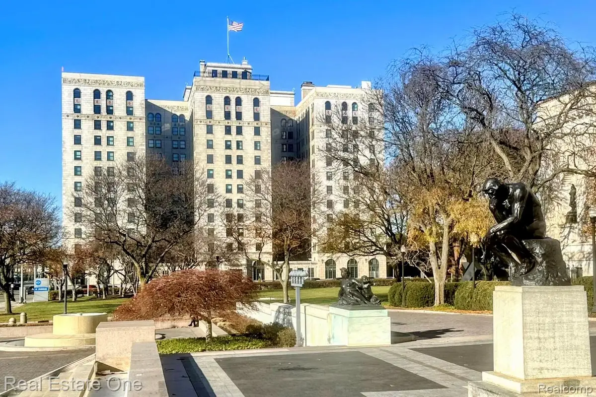 15 E Kirby Street #1125, Detroit, MI 48202 - Image #1