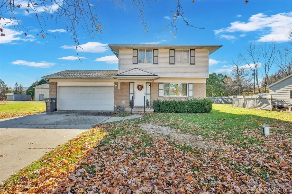 359 Davis Lake Road, Lapeer, MI 48446 - Image #1